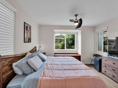 75-6009 Alii Drive Kailua-kona HI 96740