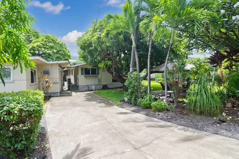 82-6274 Kahauloa Street Captain Cook HI 96704