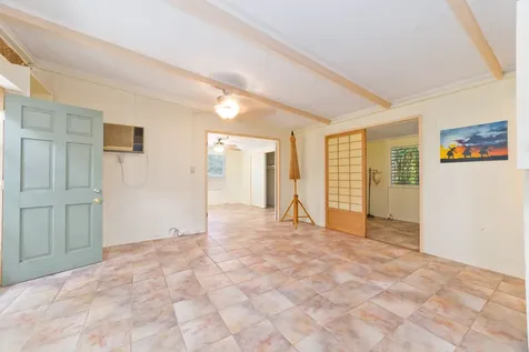 82-6274 Kahauloa Street Captain Cook HI 96704