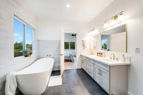 15-1893 22nd Avenue Keaau HI 96749