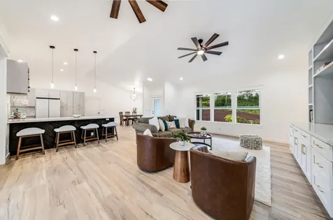 15-1893 22nd Avenue Keaau HI 96749