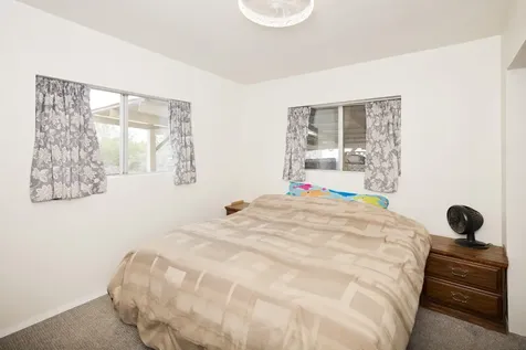 92-1663 Keaka Parkway Ocean View HI 96737