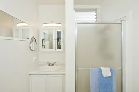 92-1663 Keaka Parkway Ocean View HI 96737