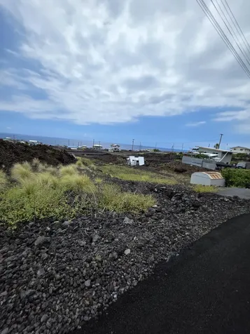 Umi Avenue Captain Cook HI 96704