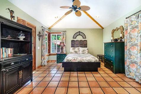 15-869 Lemiwai Road Keaau HI 96749