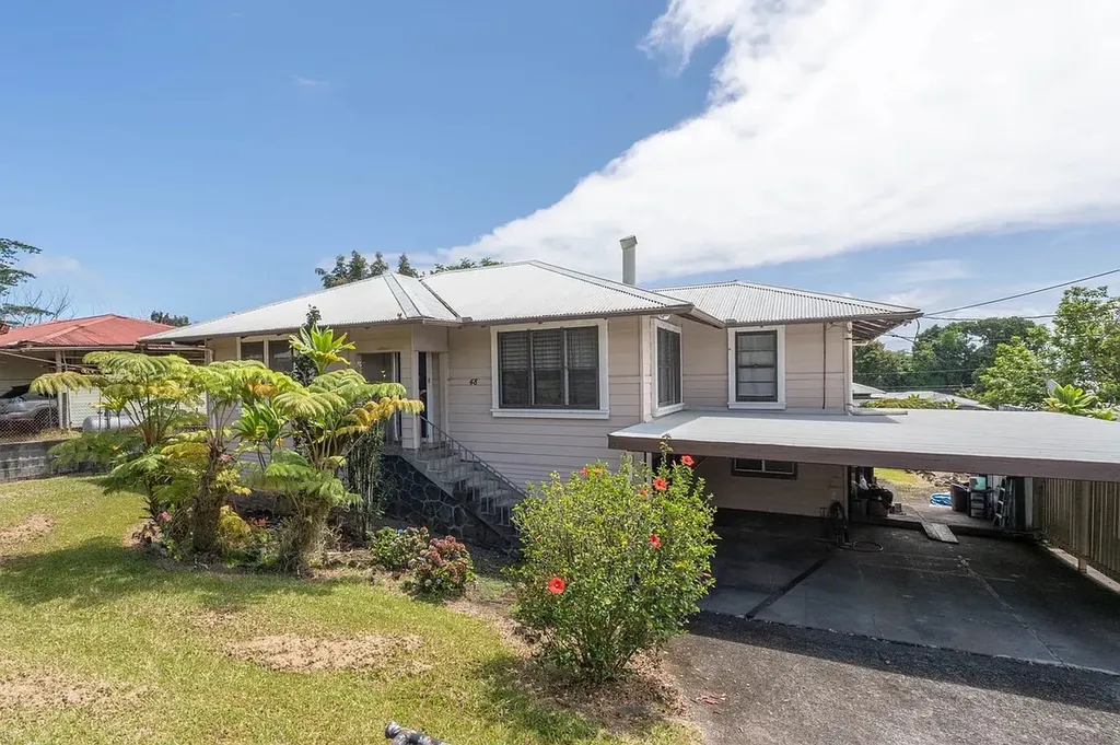 48 Ekaha Street Hilo HI 96720