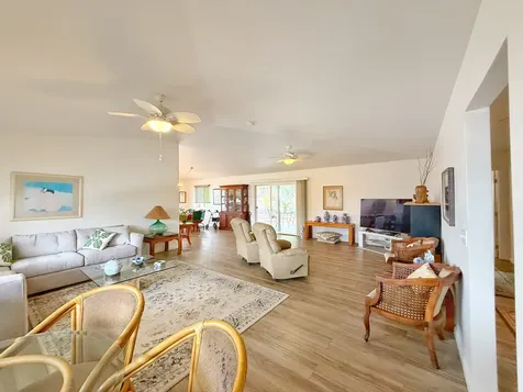 92-8858 Paradise Parkway Ocean View HI 96737