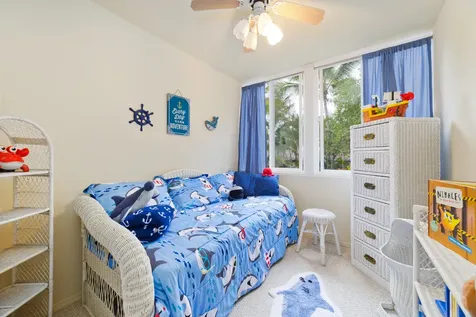 82-6011 Lower Napoopoo Road Captain Cook HI 96704