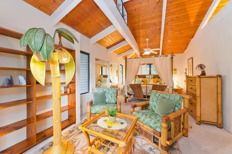 82-6011 Lower Napoopoo Road Captain Cook HI 96704