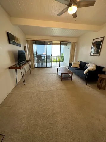 82-6073-a Hawaii Belt Road Captain Cook HI 96704