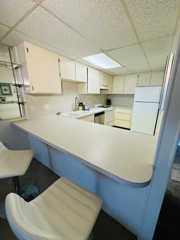 82-6073-a Hawaii Belt Road Captain Cook HI 96704