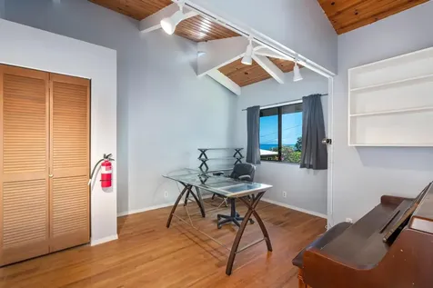 87-3181 Japonica Road Captain Cook HI 96704