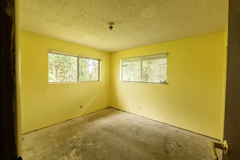 137 Kuakolu Place Hilo HI 96720