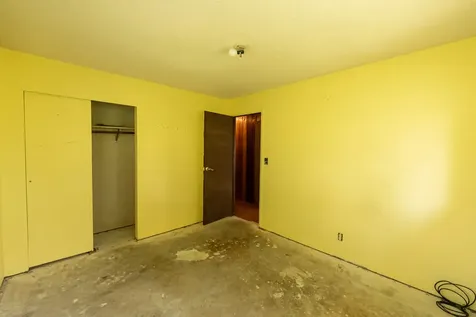 137 Kuakolu Place Hilo HI 96720