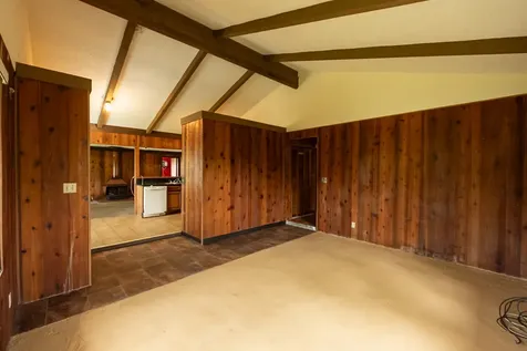 137 Kuakolu Place Hilo HI 96720