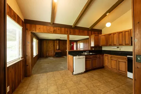 137 Kuakolu Place Hilo HI 96720