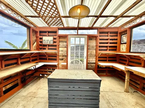 92-745 Kona Gardens Road Ocean View HI 96737