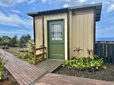 92-745 Kona Gardens Road Ocean View HI 96737