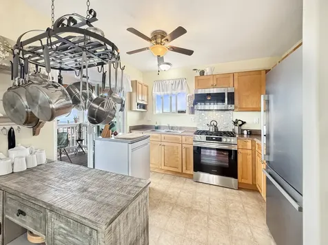 92-745 Kona Gardens Road Ocean View HI 96737