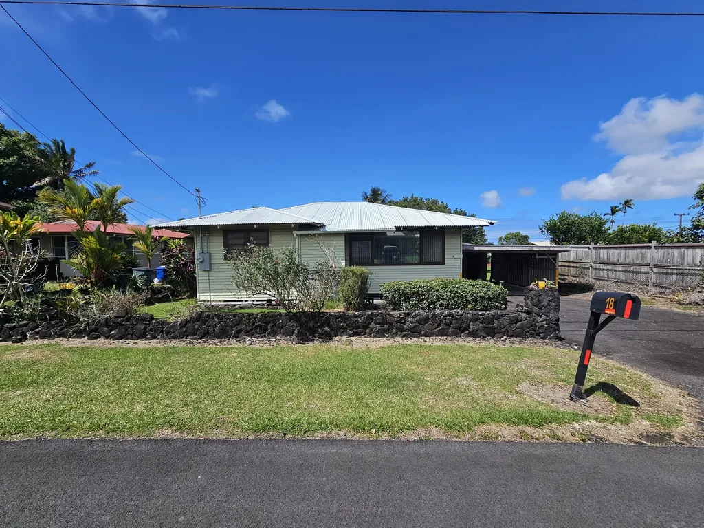 18 Huaalani Drive Hilo HI 96720