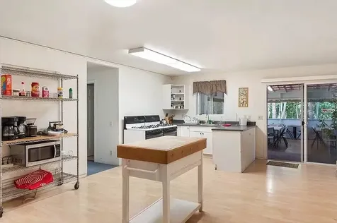 81-2026 Haku Nui Road Captain Cook HI 96704