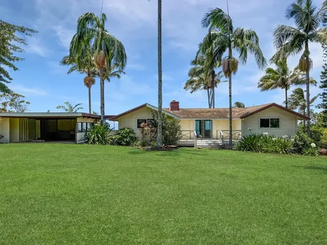 55-1096 Kaauhuhu Homestead Road Hawi HI 96755