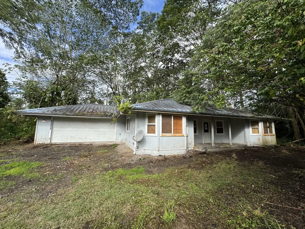 15-1990 16th Avenue Keaau HI 96749
