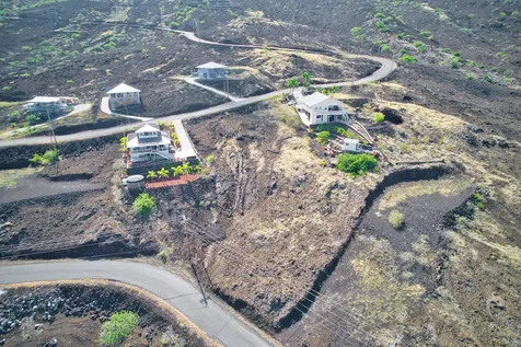 88-1938 Milolii Road Captain Cook HI 96704