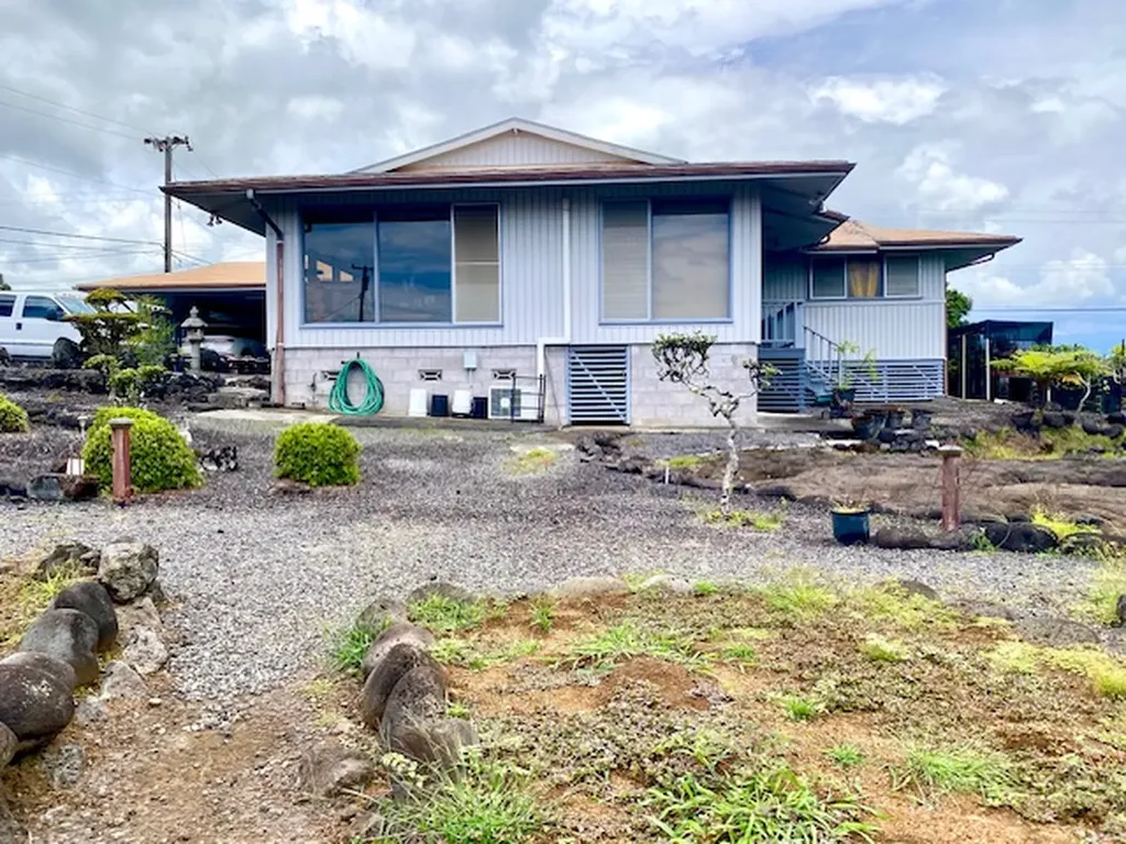 11 Hokupaa Street Hilo HI 96720