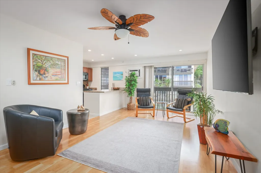 75-5873 Walua Road Kailua-kona HI 96740