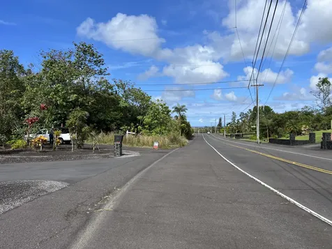 Kukuau Street Hilo HI 96720