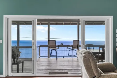 36-2331 Old Mamalahoa Highway Laupahoehoe HI 96764