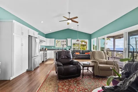 36-2331 Old Mamalahoa Highway Laupahoehoe HI 96764