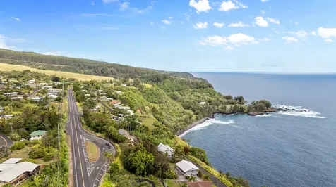 36-2331 Old Mamalahoa Highway Laupahoehoe HI 96764