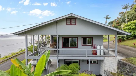 36-2331 Old Mamalahoa Highway Laupahoehoe HI 96764