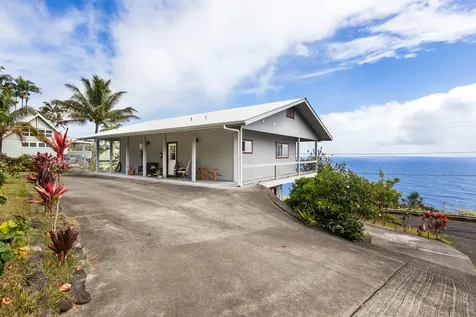 36-2331 Old Mamalahoa Highway Laupahoehoe HI 96764