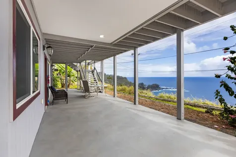 36-2331 Old Mamalahoa Highway Laupahoehoe HI 96764