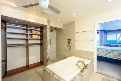 76-6212 Alii Drive Kailua-kona HI 96740