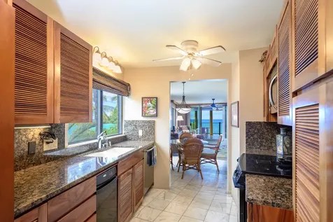 76-6212 Alii Drive Kailua-kona HI 96740