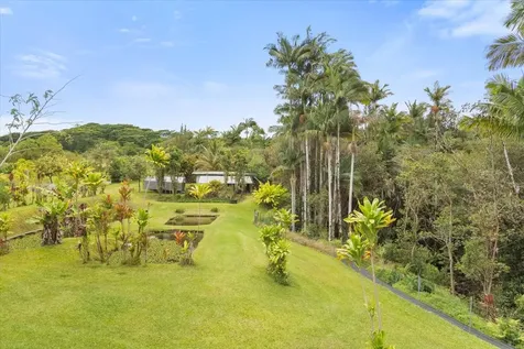 29-2612 Kaiwiki Homestead Road Hakalau HI 96710