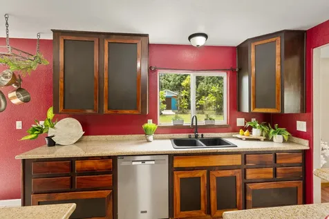 15-1763 15th Avenue Keaau HI 96749