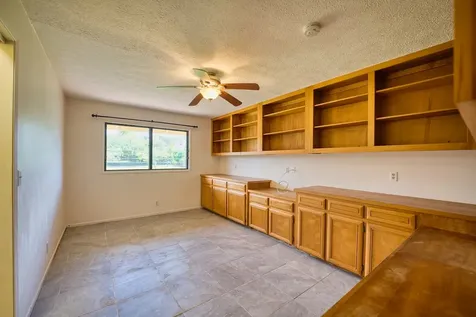 708 Kukuau Street Hilo HI 96720