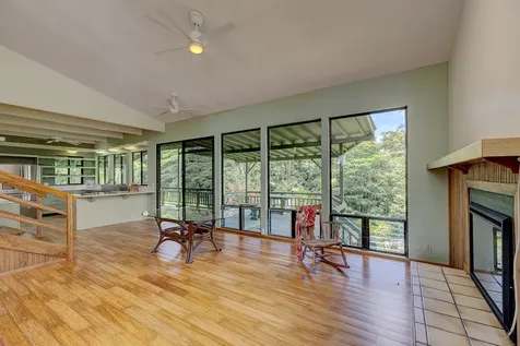 254 Kaiulani Street Hilo HI 96720