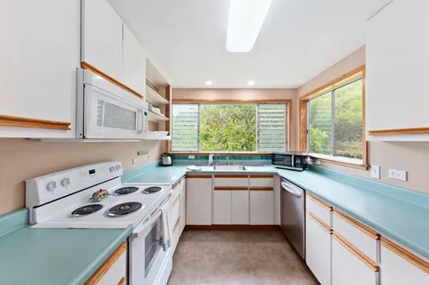 1436 Maikalani Street Hilo HI 96720