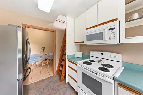 1436 Maikalani Street Hilo HI 96720