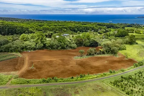 1436 Maikalani Street Hilo HI 96720