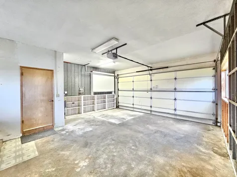 64-5287 Puu Nanea Street Kamuela HI 96743