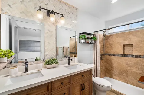 68-1846 Puu Nui Street Waikoloa HI 96738