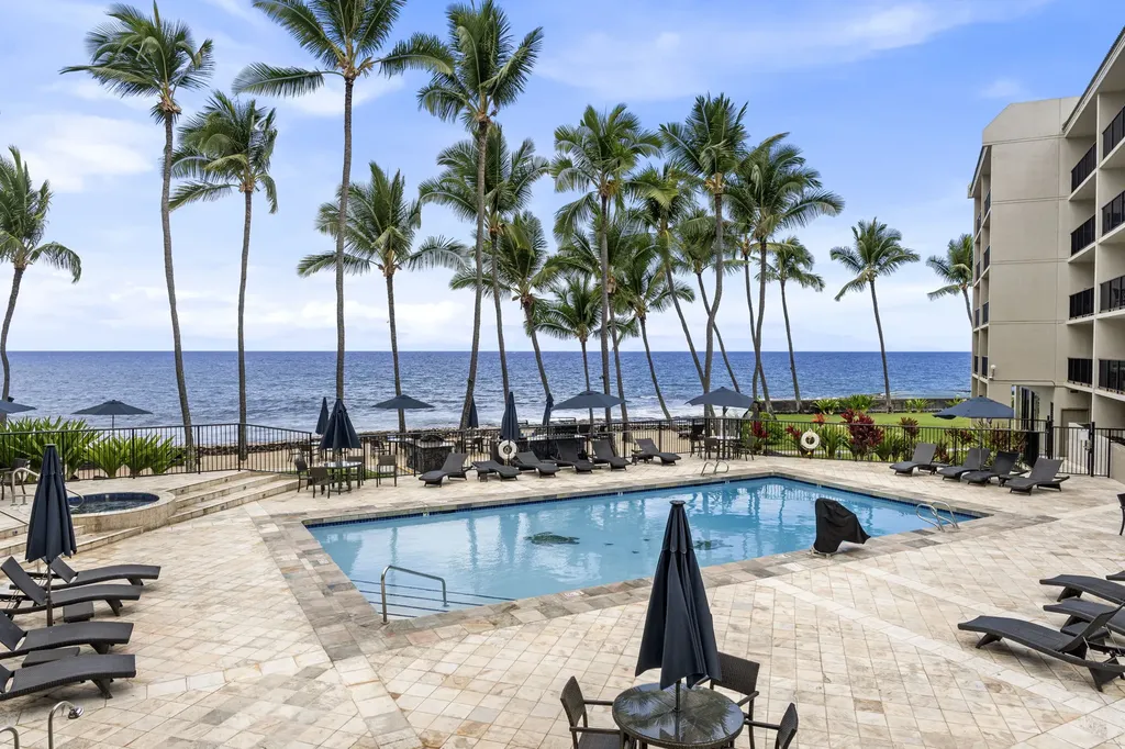 75-6106 Alii Drive Kailua-kona HI 96740