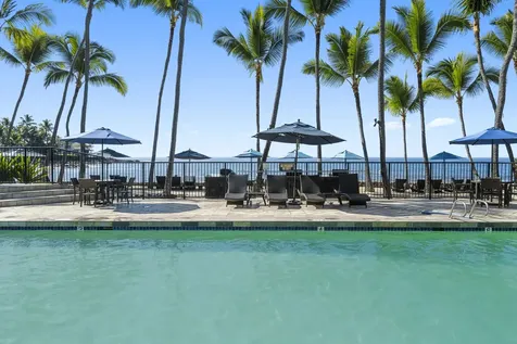 75-6106 Alii Drive Kailua-kona HI 96740